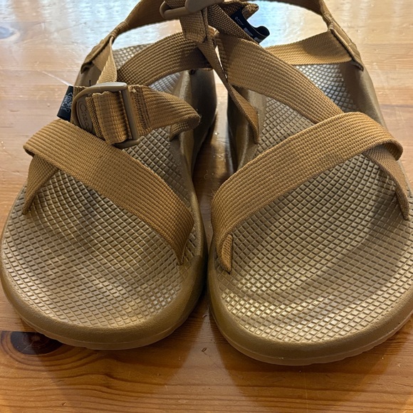 Chaco Tan Men's Sandals - Picture 7 of 10